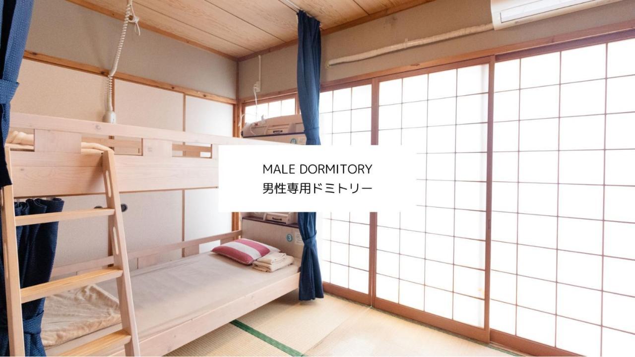 All Friends Guest House Nago Esterno foto