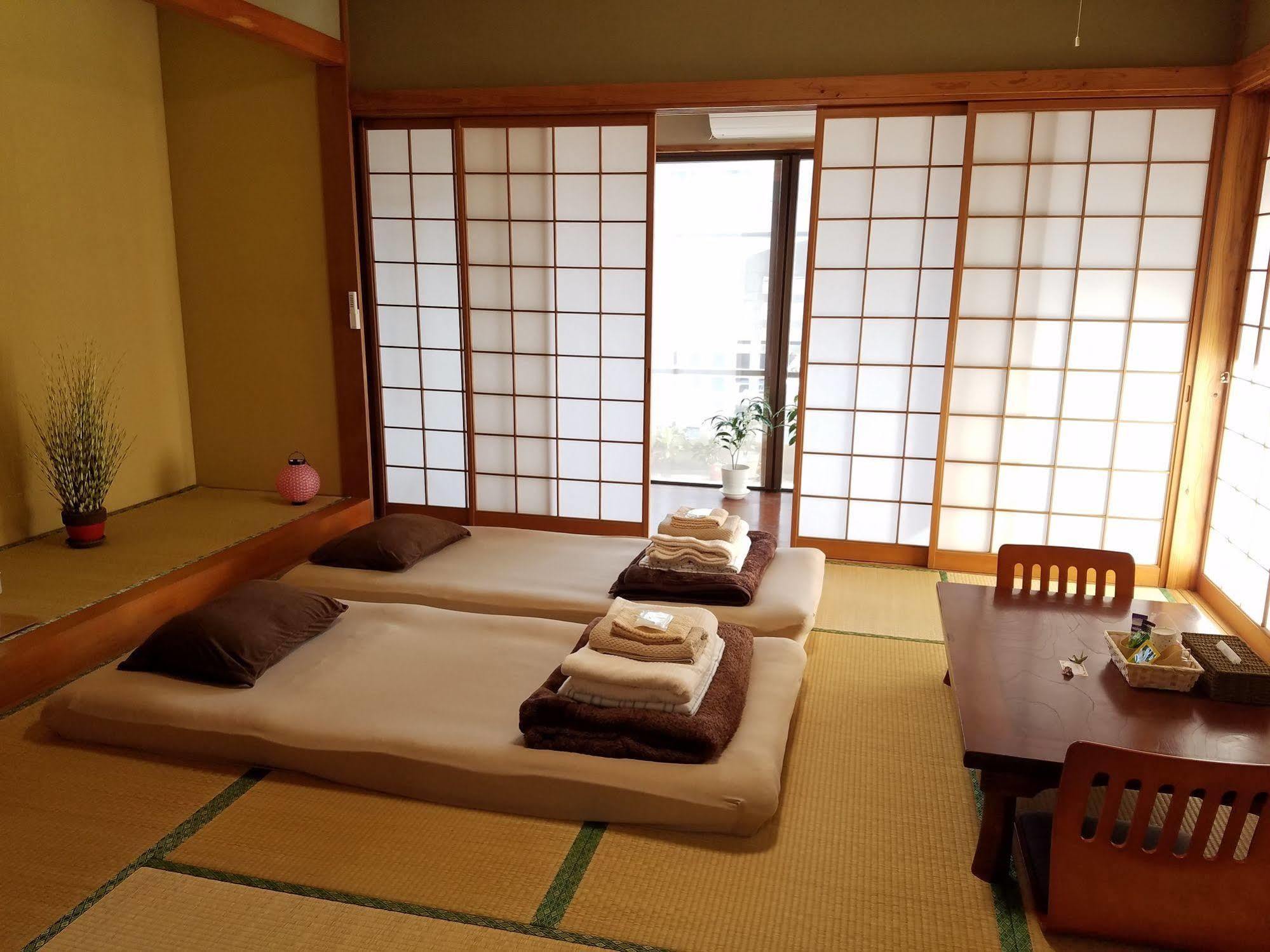 All Friends Guest House Nago Esterno foto
